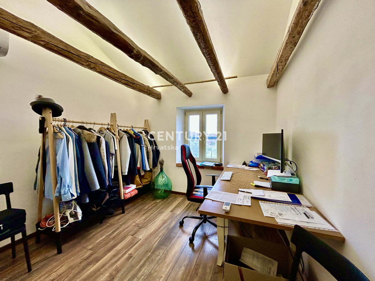 UMAG, DINTORNI, FANTASTICA CASA CON VISTA MARE, OCCASIONE!!