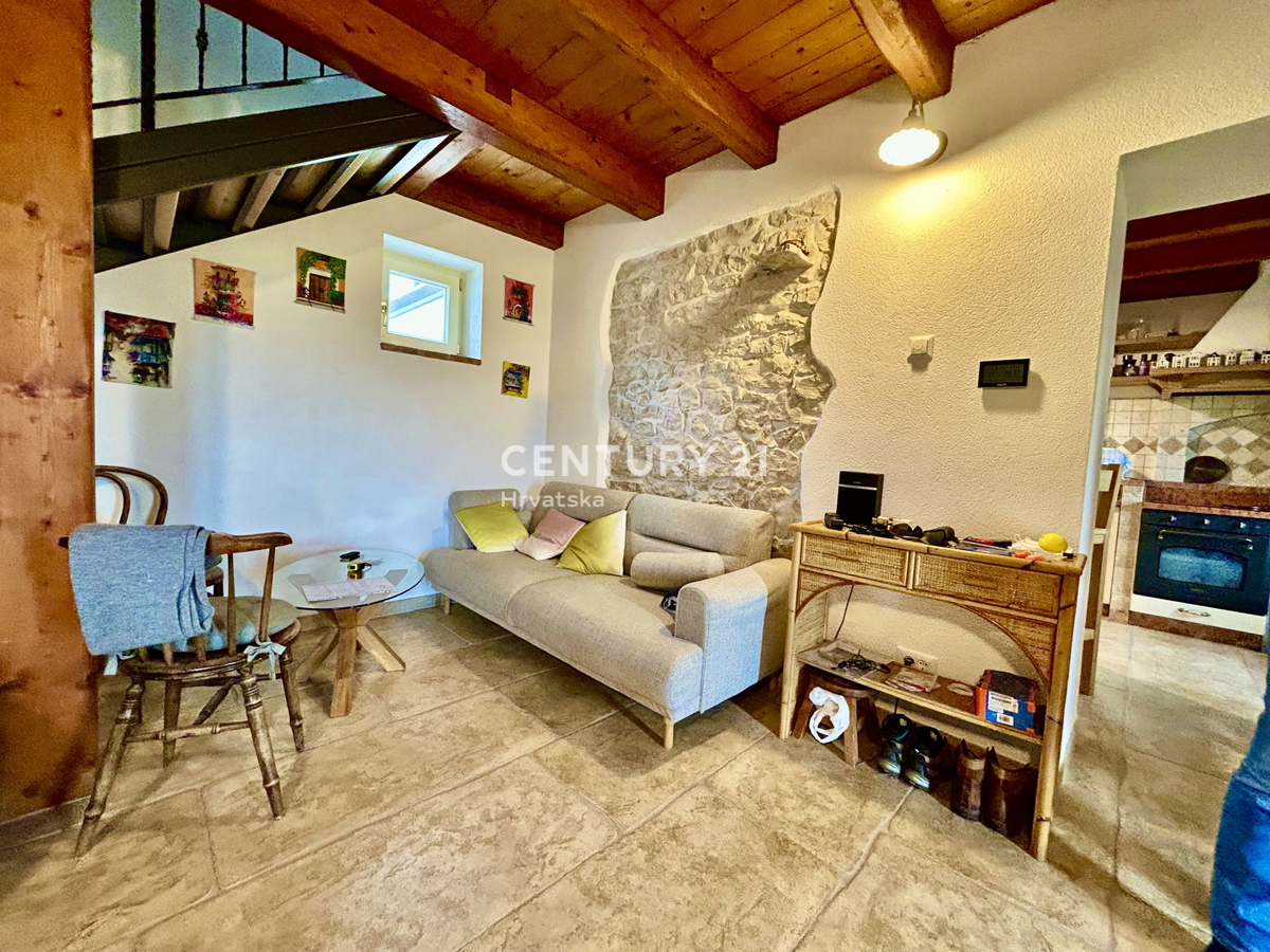 UMAG, DINTORNI, FANTASTICA CASA CON VISTA MARE, OCCASIONE!!