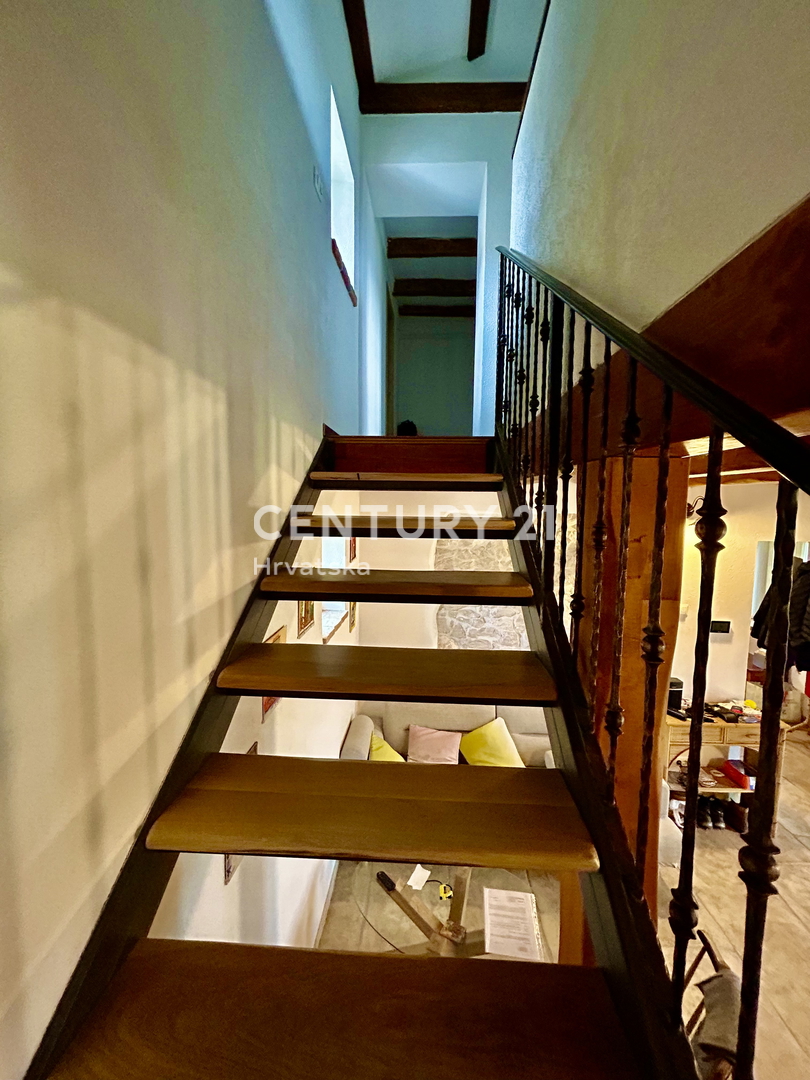 UMAG, DINTORNI, FANTASTICA CASA CON VISTA MARE, OCCASIONE!!