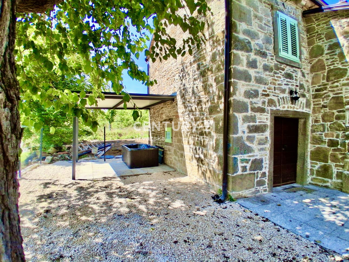 SOVINJAK, DINTORNI, SCONTATO - OCCASIONE, VENDITA URGENTE, CASA INDIPENDENTE IN PIETRA COMPLETAMENTE RISTRUTTURATA