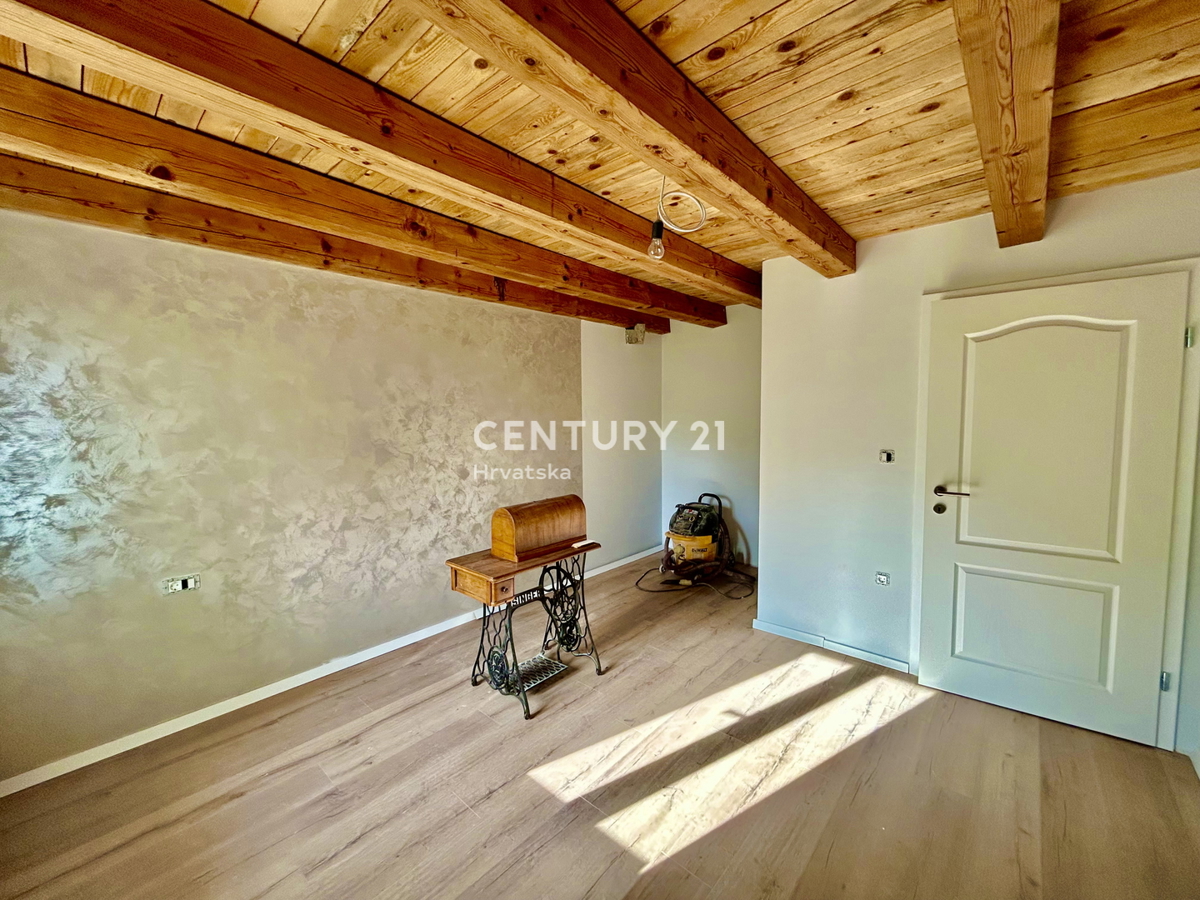 SOVINJAK, DINTORNI, SCONTATO - OCCASIONE, VENDITA URGENTE, CASA INDIPENDENTE IN PIETRA COMPLETAMENTE RISTRUTTURATA