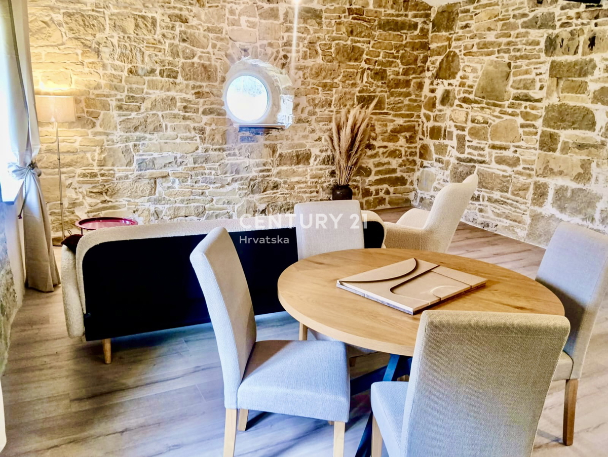 SOVINJAK, DINTORNI, SCONTATO - OCCASIONE, VENDITA URGENTE, CASA INDIPENDENTE IN PIETRA COMPLETAMENTE RISTRUTTURATA