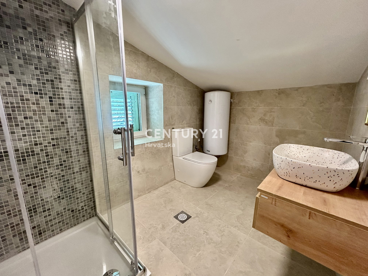 SOVINJAK, DINTORNI, SCONTATO - OCCASIONE, VENDITA URGENTE, CASA INDIPENDENTE IN PIETRA COMPLETAMENTE RISTRUTTURATA