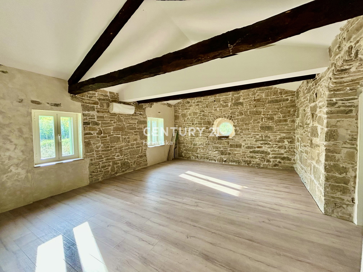 SOVINJAK, DINTORNI, SCONTATO - OCCASIONE, VENDITA URGENTE, CASA INDIPENDENTE IN PIETRA COMPLETAMENTE RISTRUTTURATA