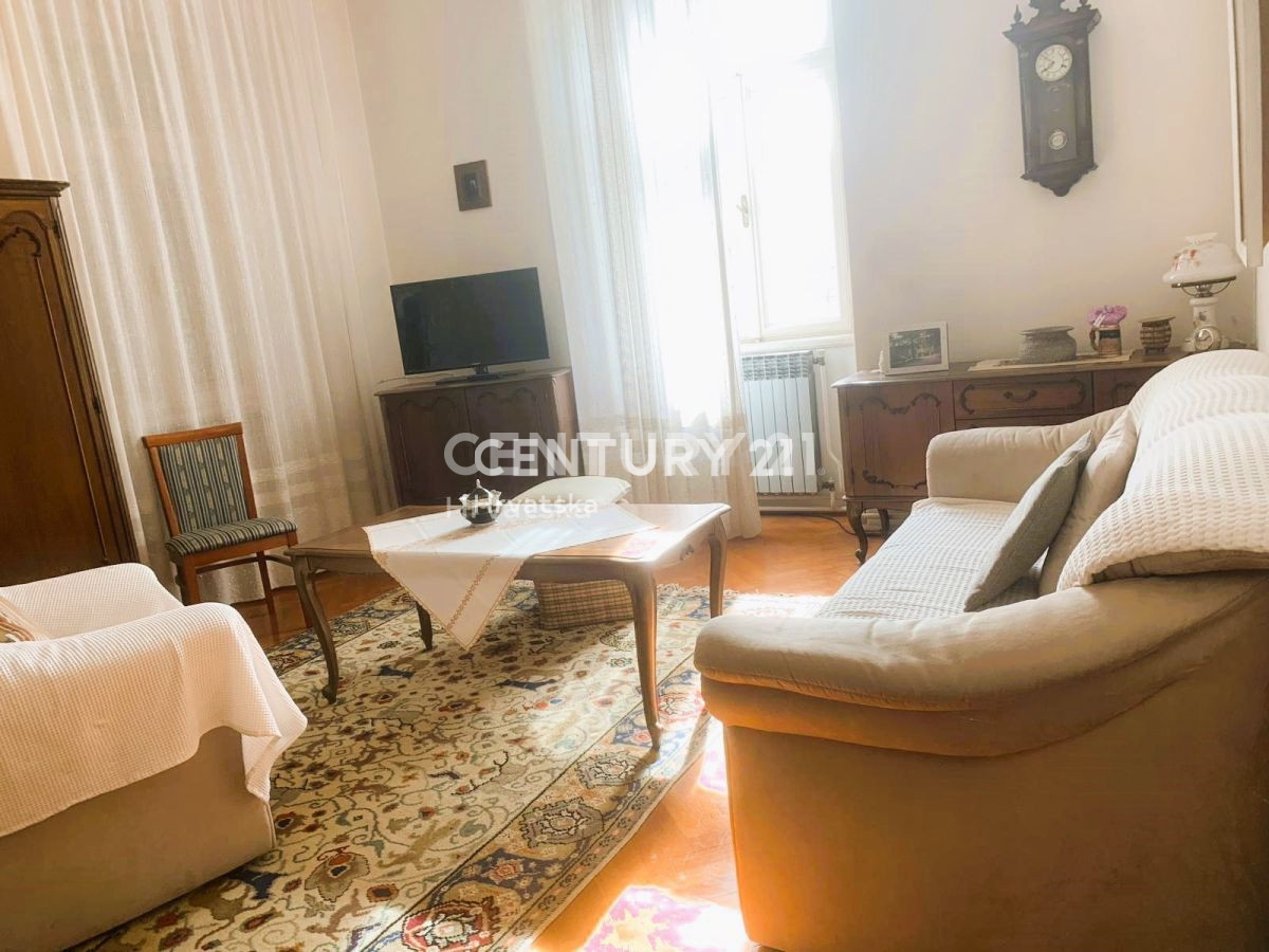 Vendita, Appartamento, 3,5 locali (3S+DB), Provincia di Istria, Rovinj