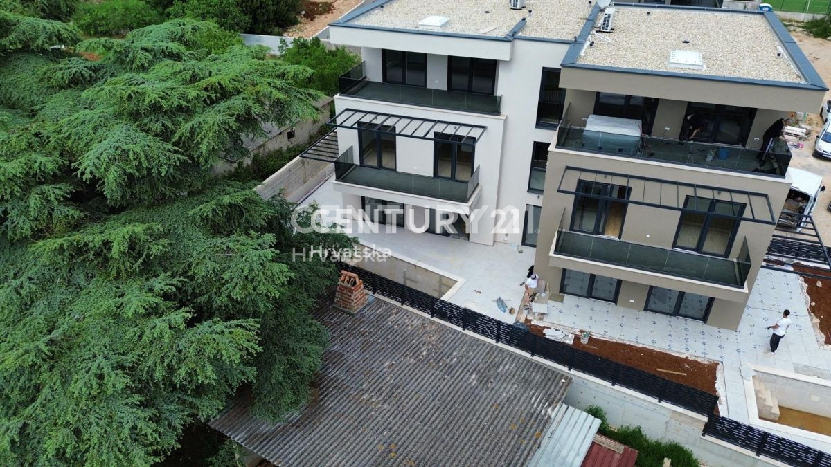 Vendita, Appartamento, 4 locali, Istarska županija, Poreč