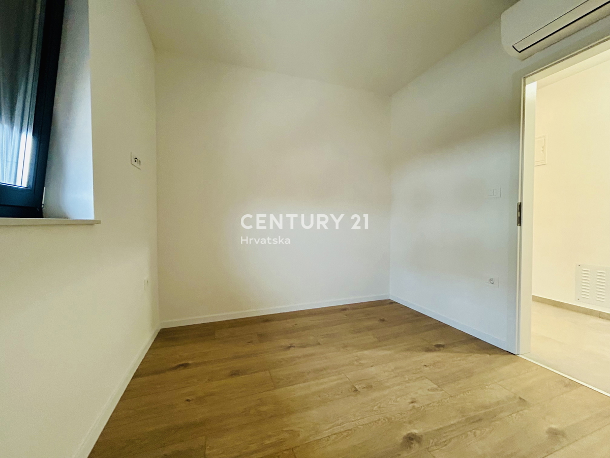 UMAG, DINTORNI, NUOVO APPARTAMENTO BILOCALI AL PRIMO PIANO