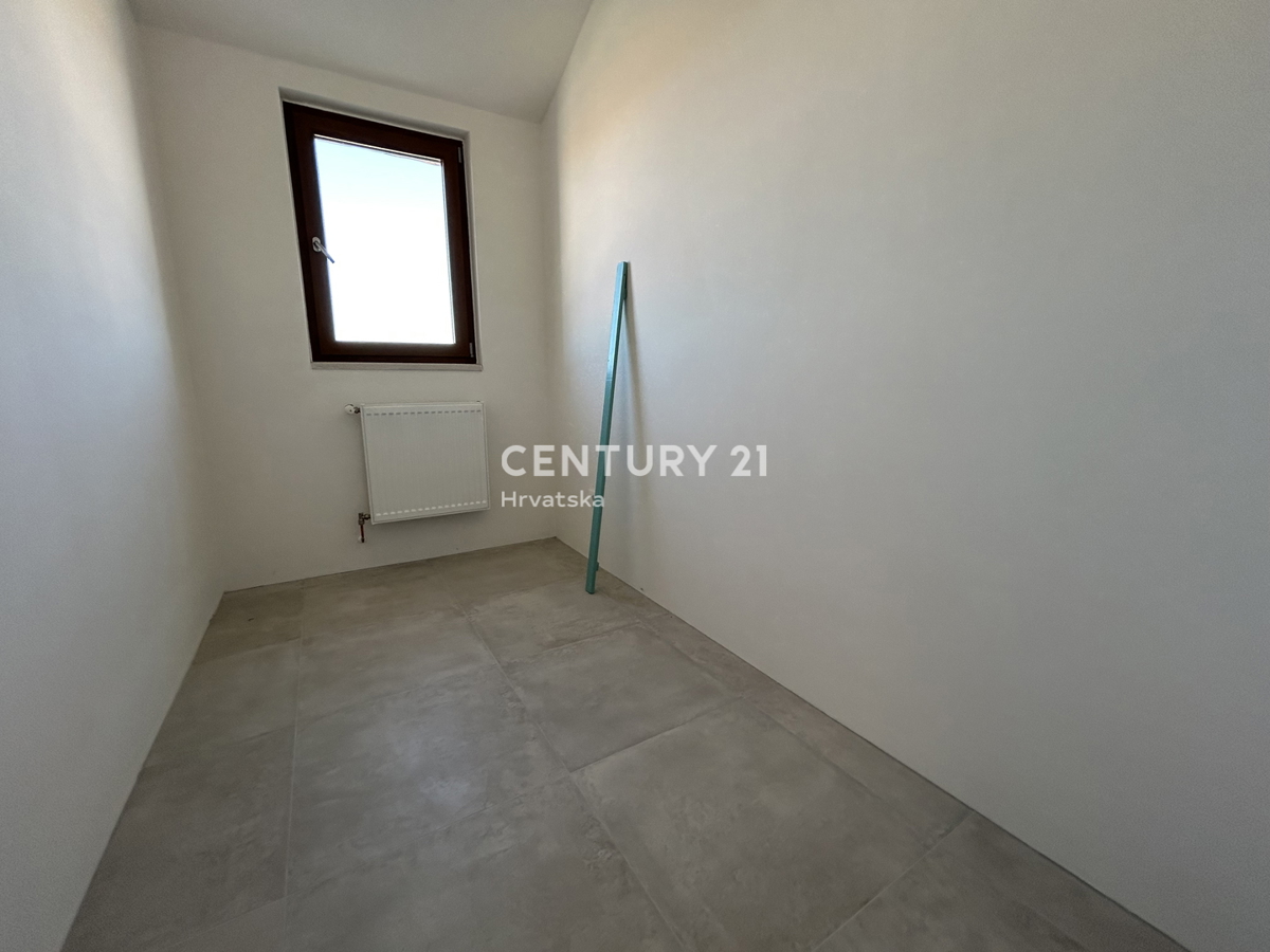 BUJE, DINTORNI, CHARMESE APARTAMENTO BILOCALI CON VISTA MARE