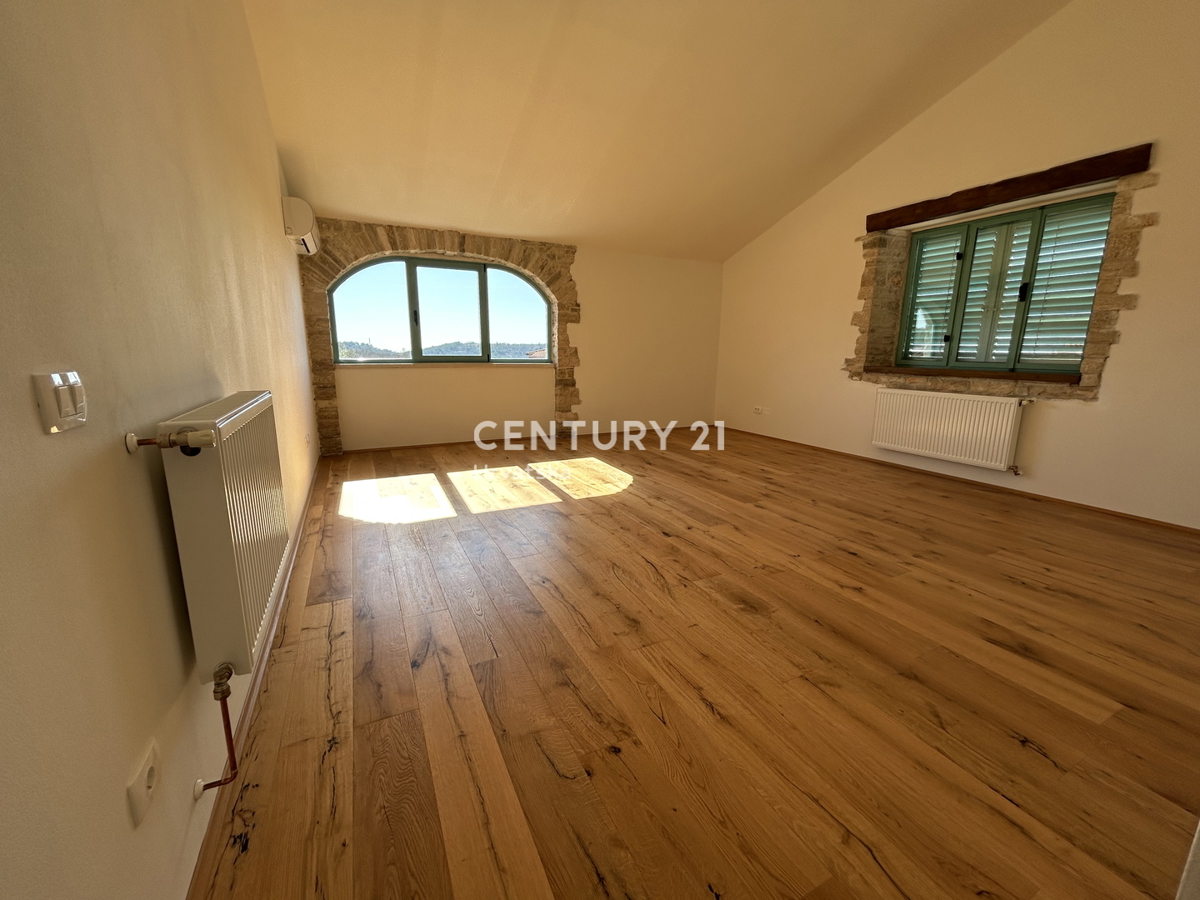 BUJE, DINTORNI, CHARMESE APARTAMENTO BILOCALI CON VISTA MARE