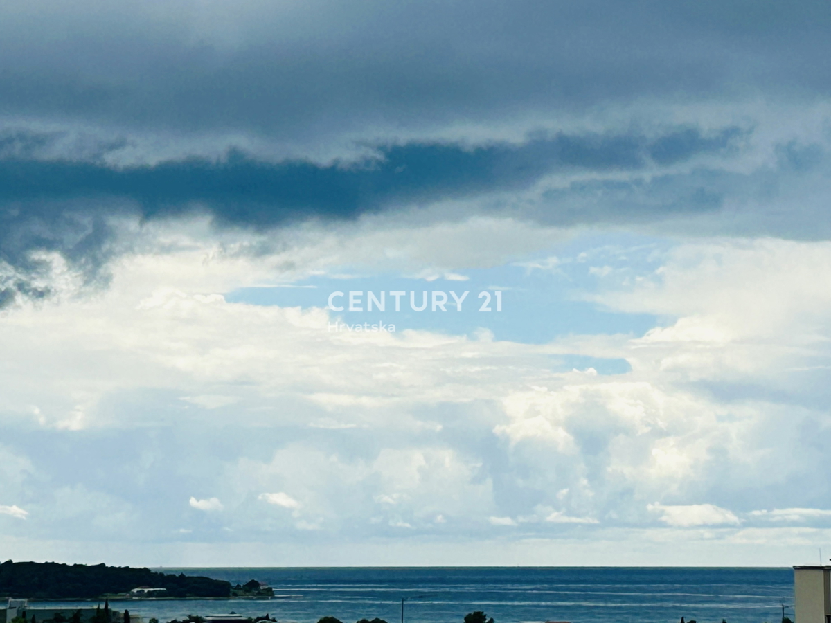 NOVIGRAD, NUOVO APPARTAMENTO CON VISTA PANORAMICA SUL MARE