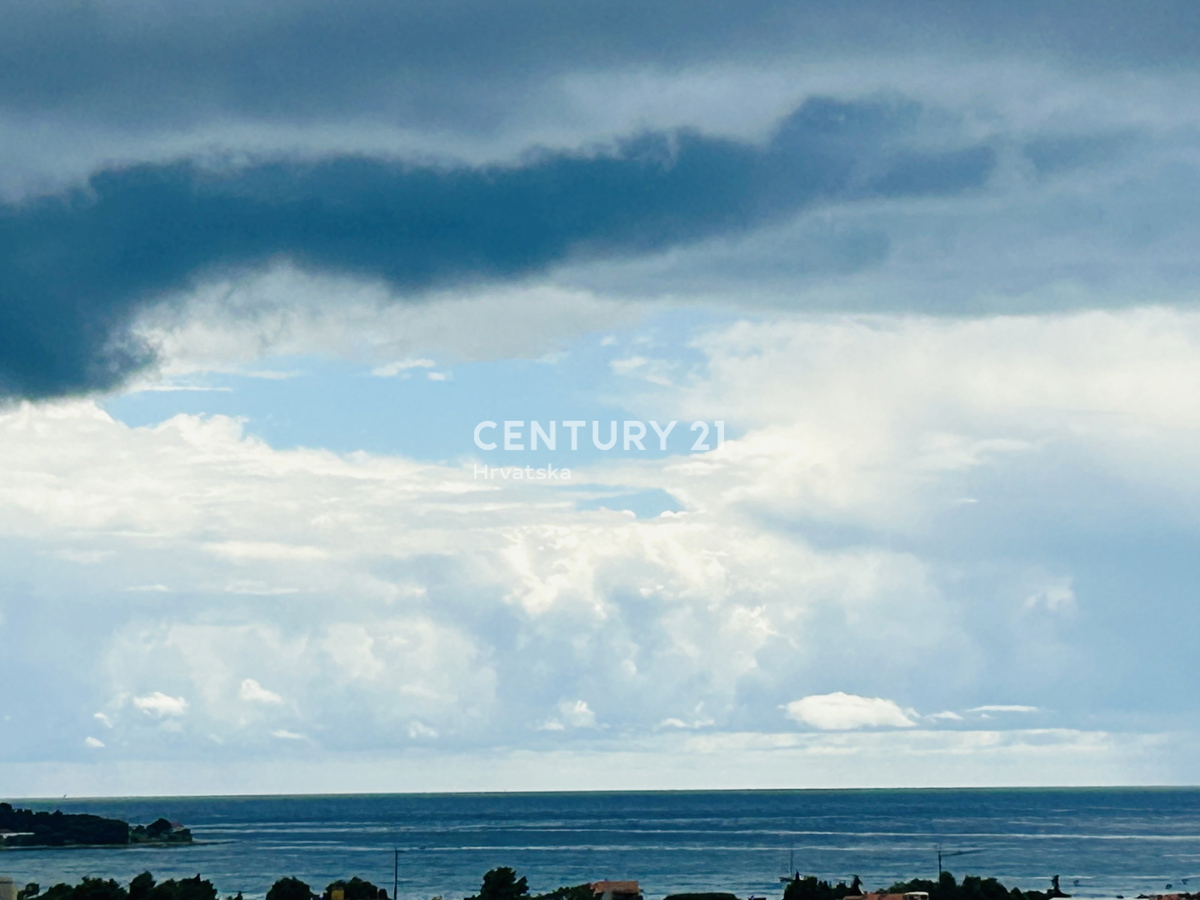 NOVIGRAD, NUOVO APPARTAMENTO CON VISTA PANORAMICA SUL MARE