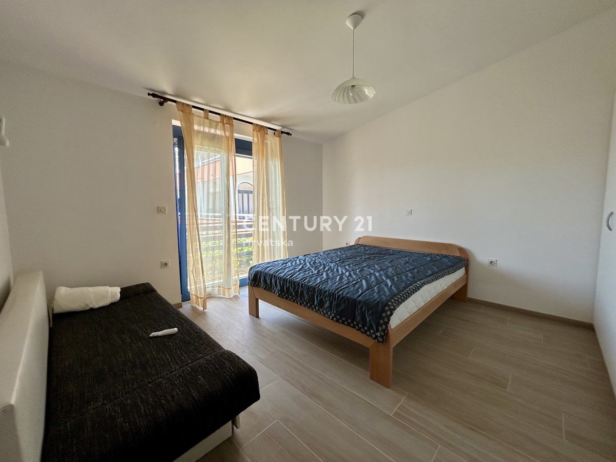 UMAG, ZAMBRATIJA, CASA A SOLI 200 METRI DALLA SPIAGGIA E DAL MARE