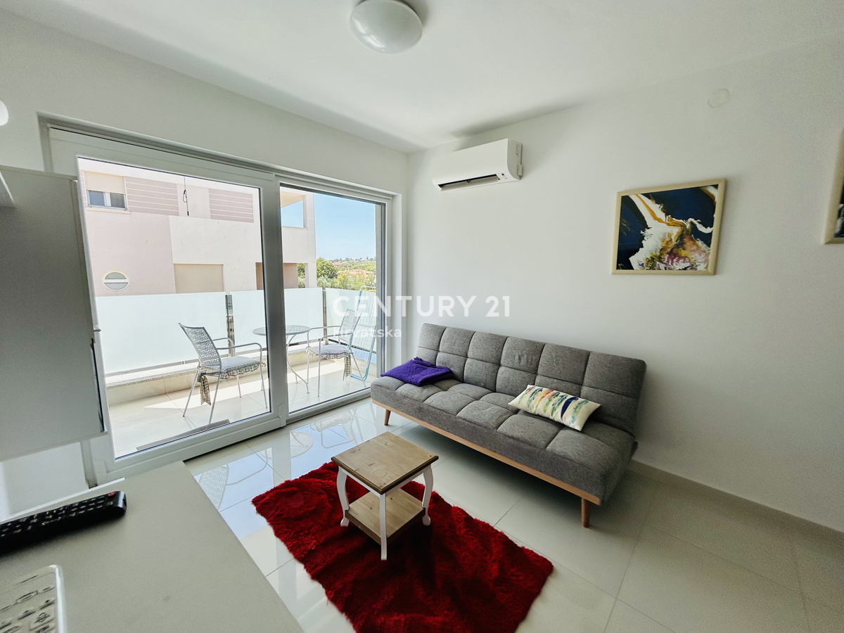 MEDULIN, VOLME, ESCLUSIVA DELL'AGENZIA, APPARTAMENTO A SOLI 200 METRI DAL MARE E DALLA SPIAGGIA