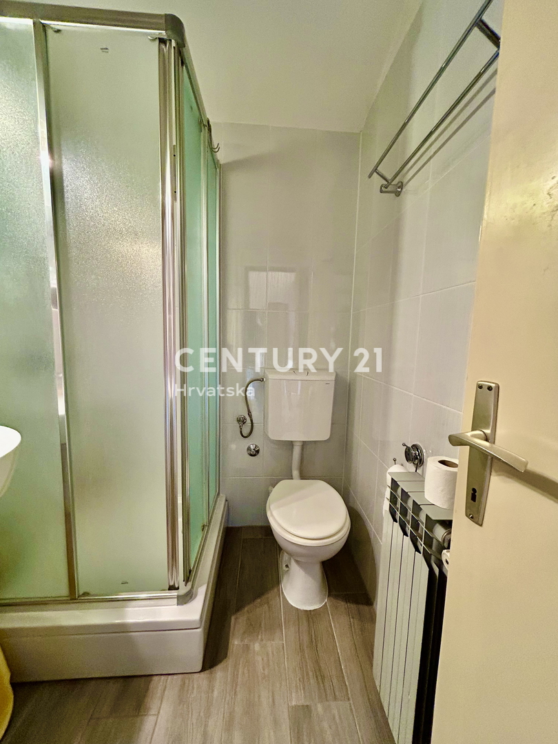 ROVIGNO, CENTRO, APPARTAMENTO CON VISTA PANORAMICA SUL MARE