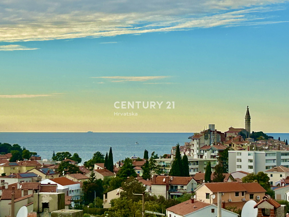 ROVIGNO, CENTRO, APPARTAMENTO CON VISTA PANORAMICA SUL MARE