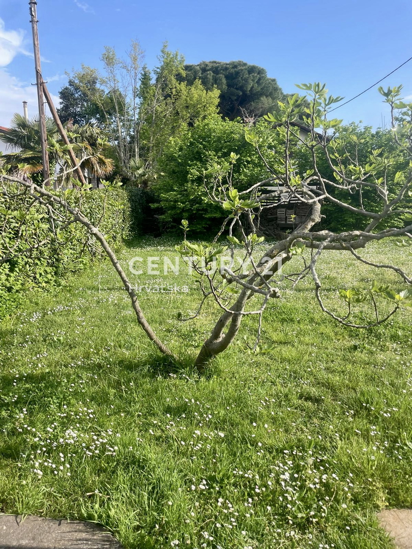 UMAGO, DINTORNI, CASA A SOLI 80 METRI DALLA SPIAGGIA E DAL MARE