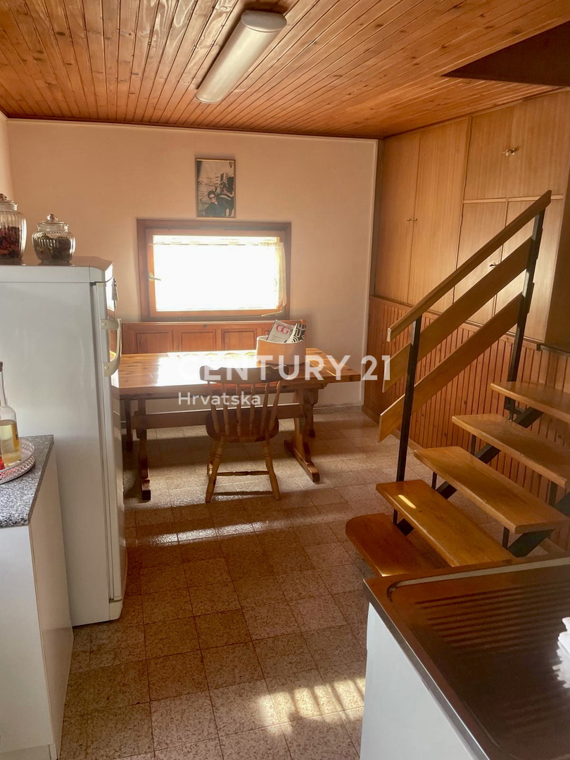 UMAGO, DINTORNI, CASA A SOLI 80 METRI DALLA SPIAGGIA E DAL MARE