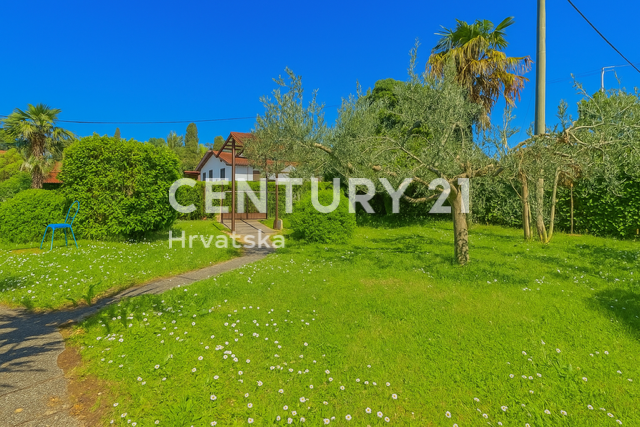 UMAGO, DINTORNI, CASA A SOLI 80 METRI DALLA SPIAGGIA E DAL MARE