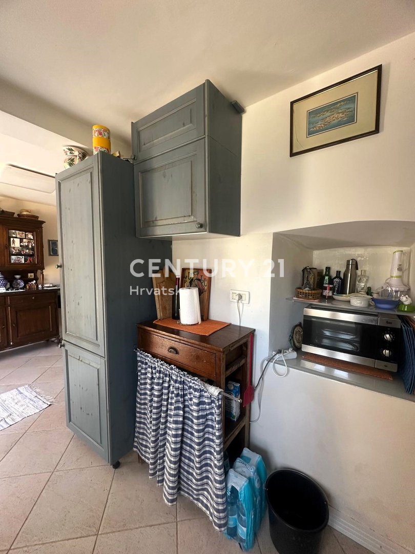 CRES, AFFASCINANTE CASA NEL VILLAGGIO, A SOLI 600 M DALLA SPIAGGIA