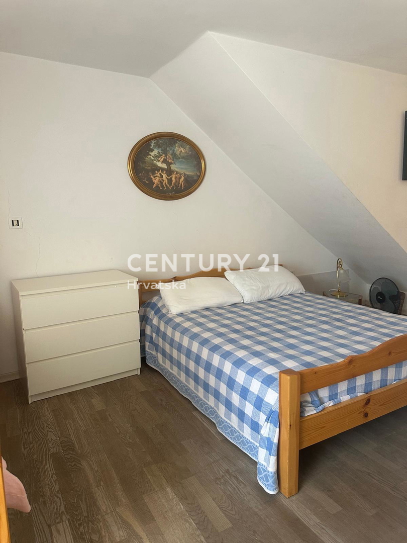 CRES, AFFASCINANTE CASA NEL VILLAGGIO, A SOLI 600 M DALLA SPIAGGIA