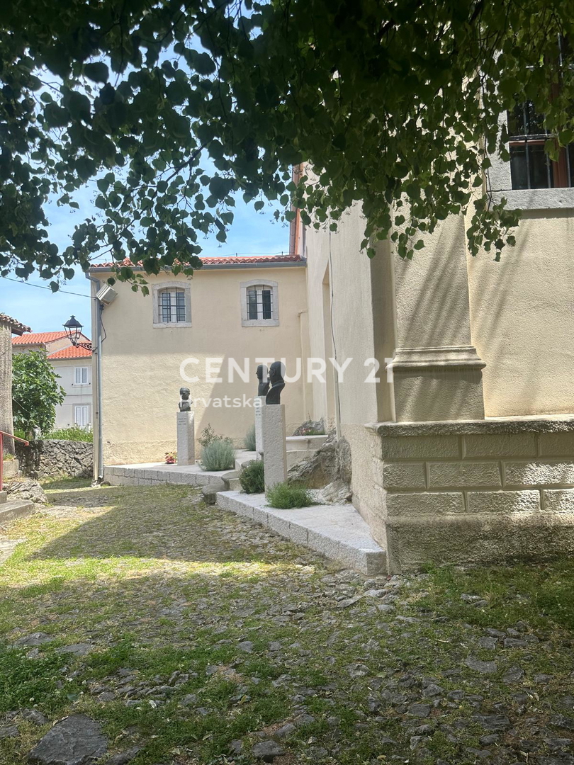 CRES, AFFASCINANTE CASA NEL VILLAGGIO, A SOLI 600 M DALLA SPIAGGIA