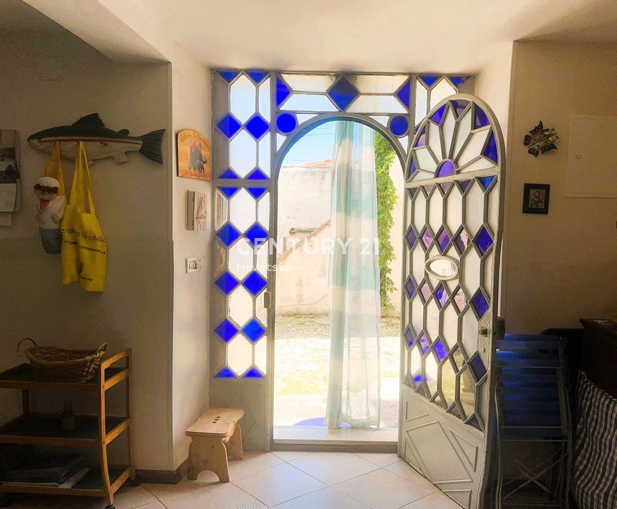 CRES, AFFASCINANTE CASA NEL VILLAGGIO, A SOLI 600 M DALLA SPIAGGIA