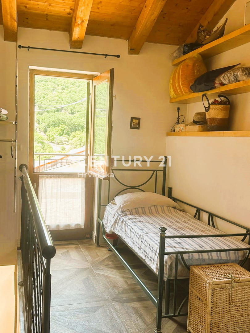 CRES, AFFASCINANTE CASA NEL VILLAGGIO, A SOLI 600 M DALLA SPIAGGIA