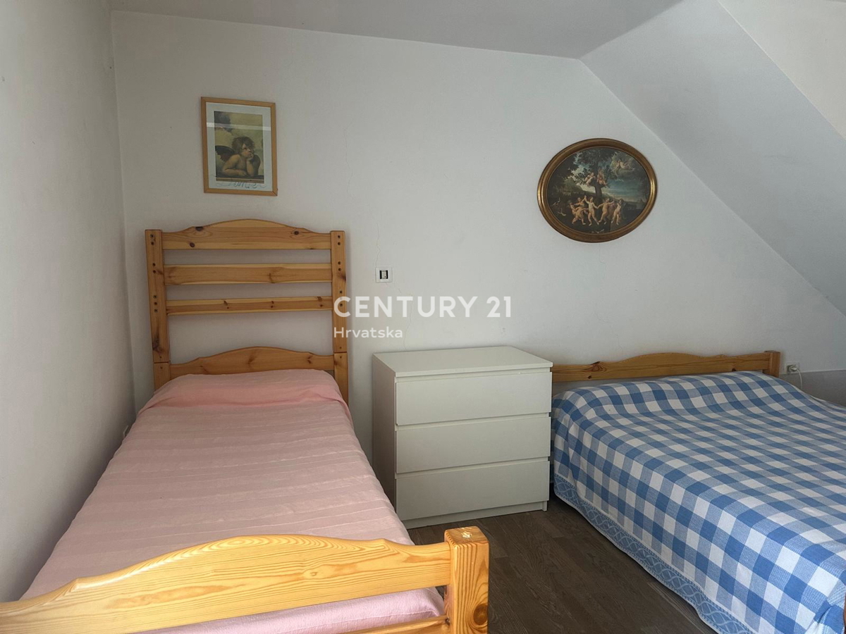 CRES, AFFASCINANTE CASA NEL VILLAGGIO, A SOLI 600 M DALLA SPIAGGIA