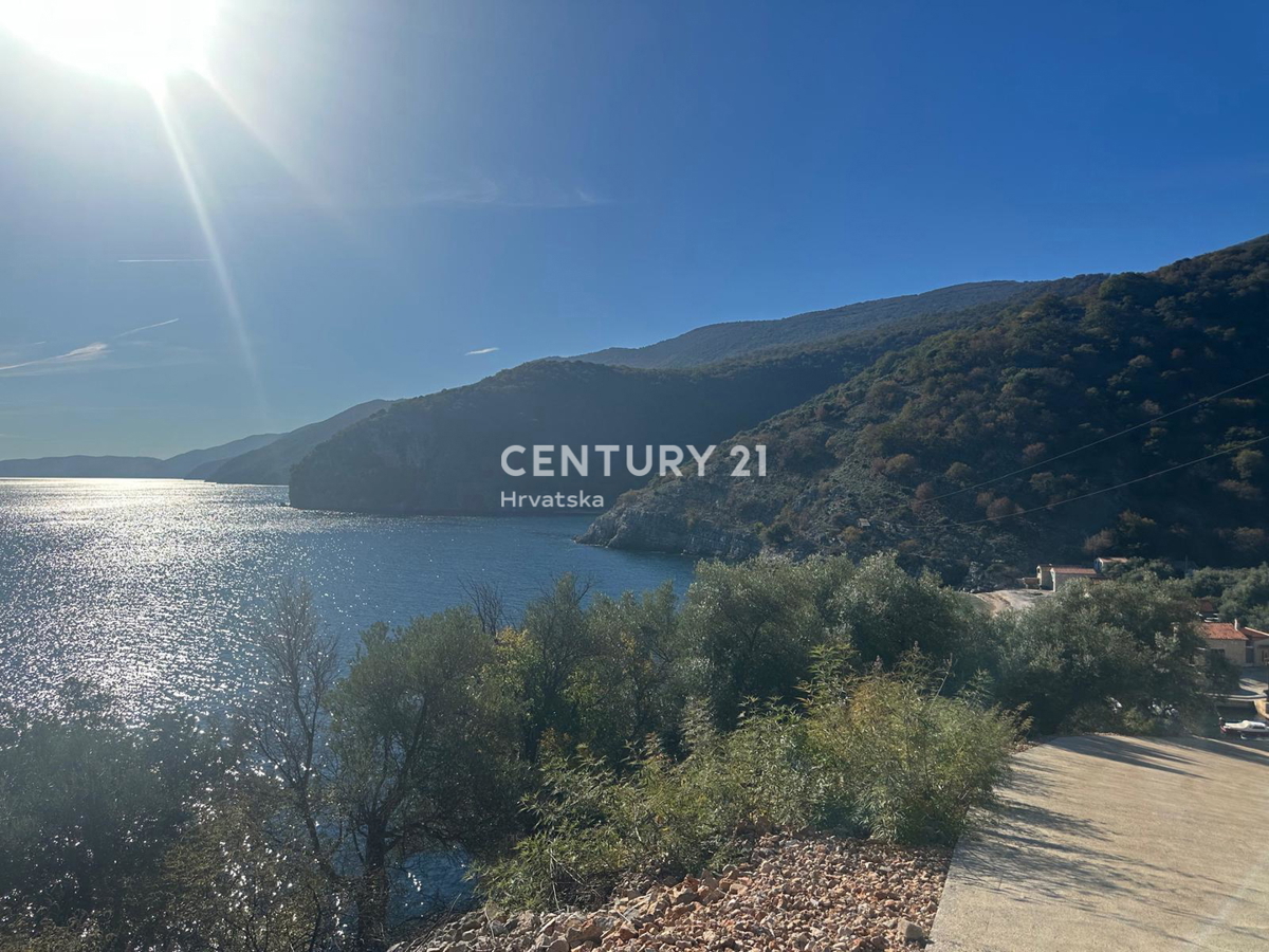 CRES, AFFASCINANTE CASA NEL VILLAGGIO, A SOLI 600 M DALLA SPIAGGIA