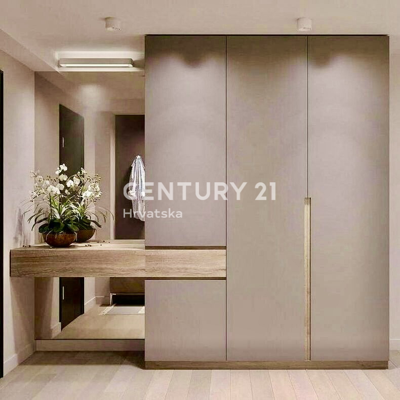 NOVIGRAD, DINTORNI, NUOVA COSTRUZIONE A SOLO 1,5 KM DALLA SPIAGGIA IN POSIZIONE TOP