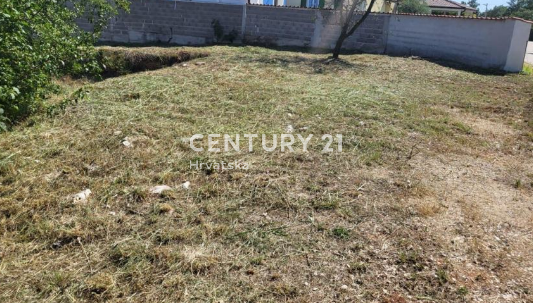 POREČ, TERRENO EDIFICABILE IN VENDITA CON PERMESSO DI COSTRUIRE