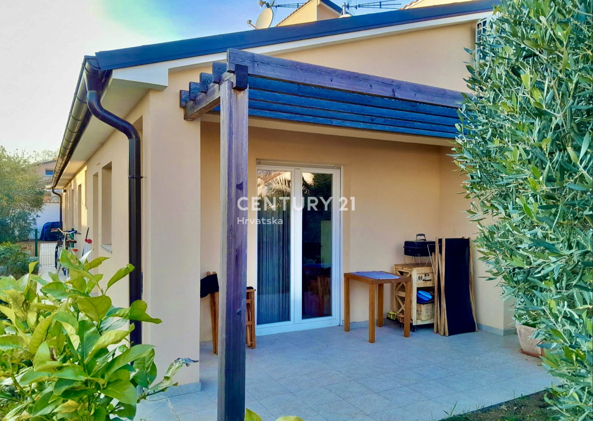 BARBARIGA, DINTORNI, CASA A SOLI 800 METRI DAL MARE CON VISTA MARE