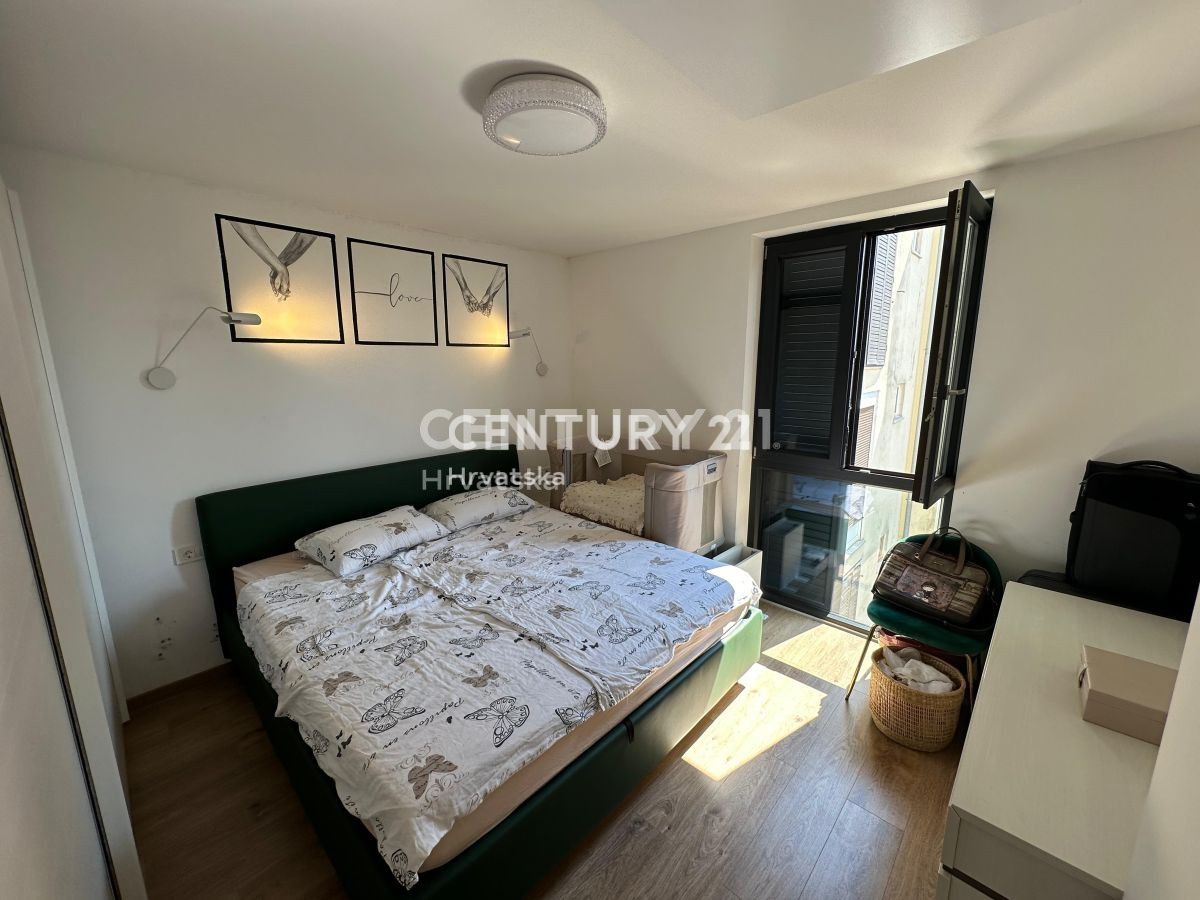 Vendita, Appartamento, 4 locali, Provincia di Istria, Novigrad