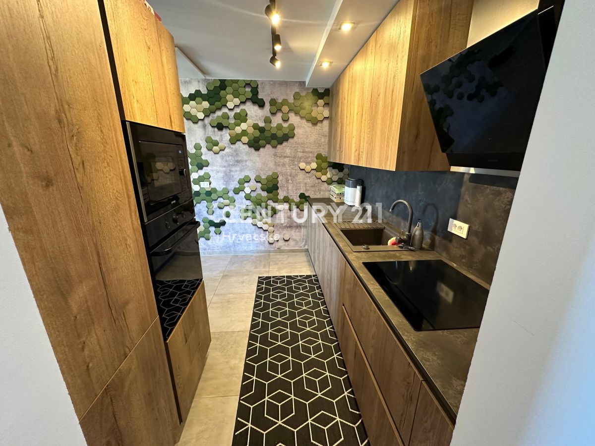 Vendita, Appartamento, 4 locali, Provincia di Istria, Novigrad