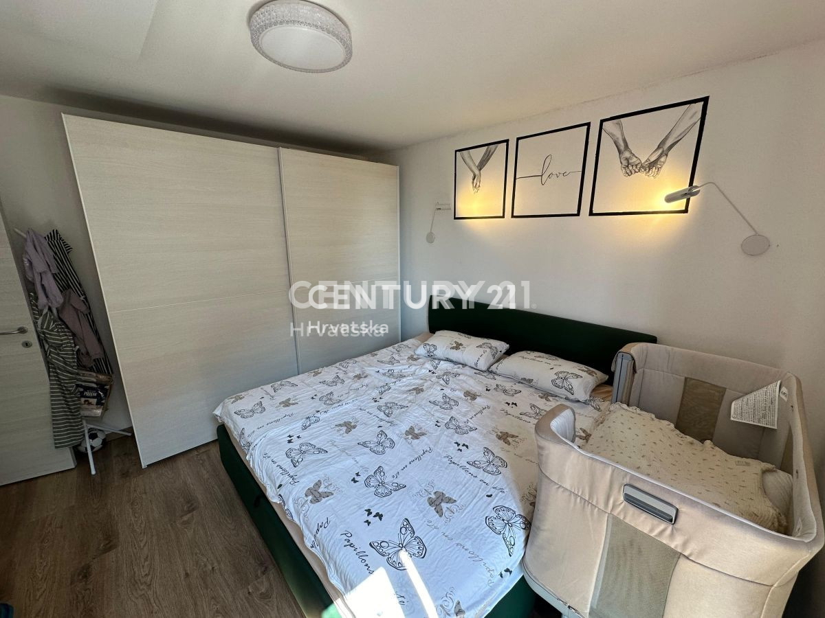 Vendita, Appartamento, 4 locali, Provincia di Istria, Novigrad