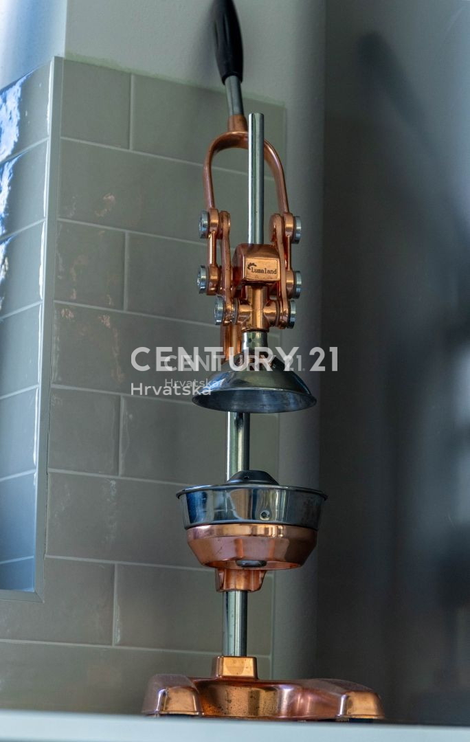 TAR, VABRIGA, CASA ROMANTICA DAL DESIGN MODERNO, MARE A 1 KM