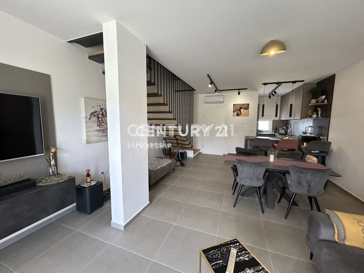 Vendita, Casa a schiera, Provincia di Istria, Novigrad