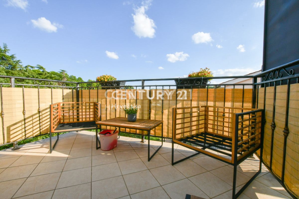 Vendita, Appartamento, 3 locali, Istarska županija, Poreč