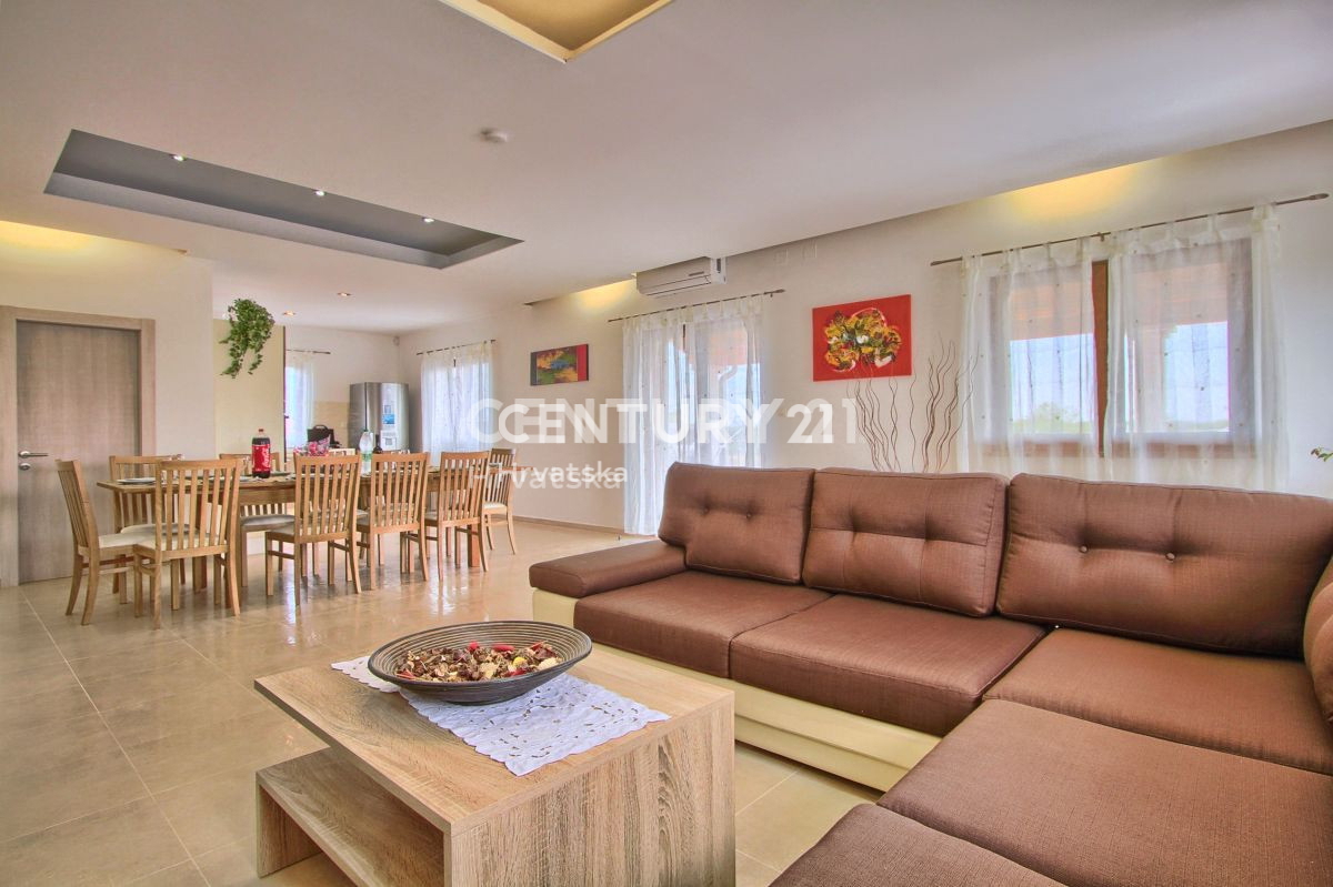 Vendita, Casa, Indipendente, Provincia di Istria, Svetvinčenat