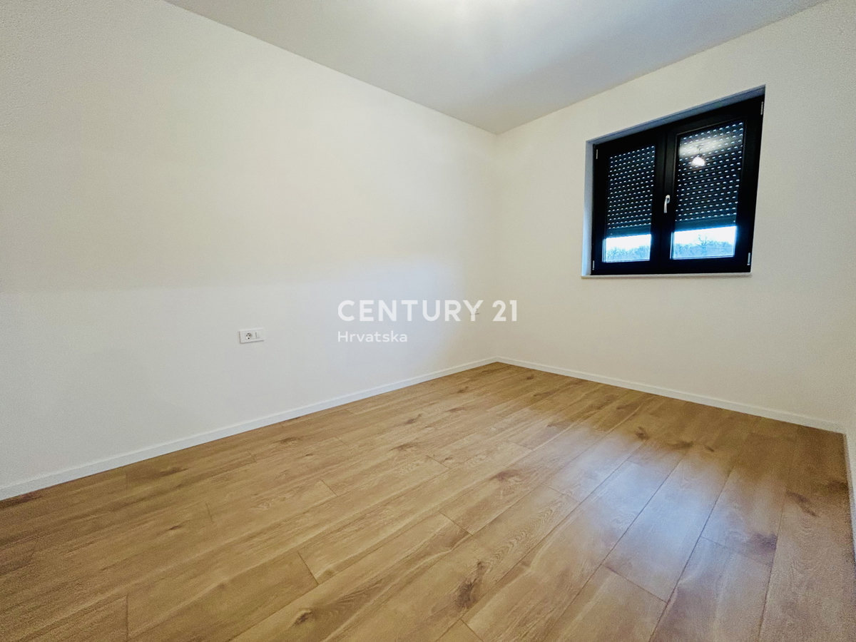 UMAG, DINTORNI, NUOVO APPARTAMENTO BILOCALE AL SECONDO PIANO