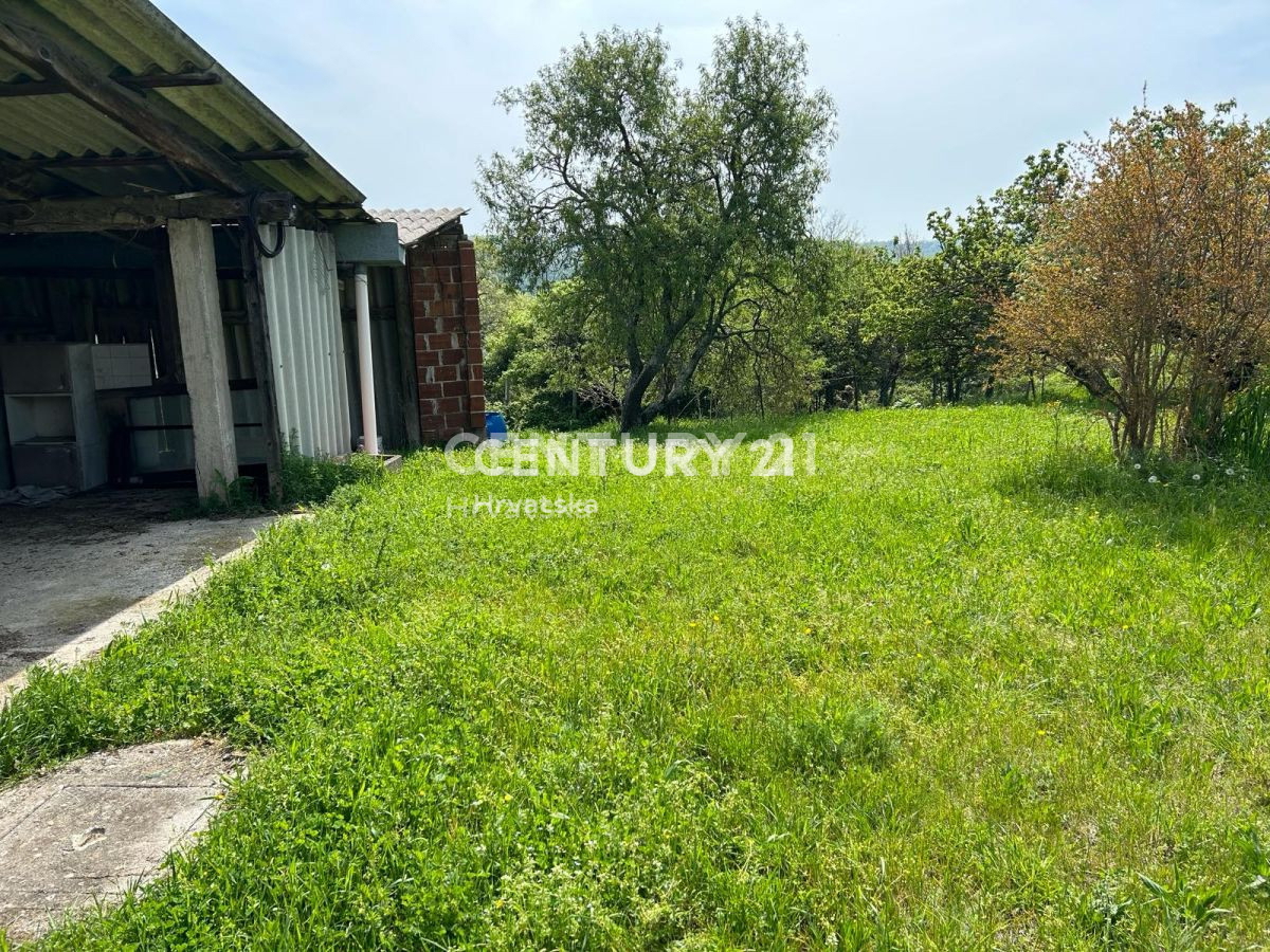 BUJE, MOMJAN, DINTORNI, CASA INDIPENDENTE IN PIETRA