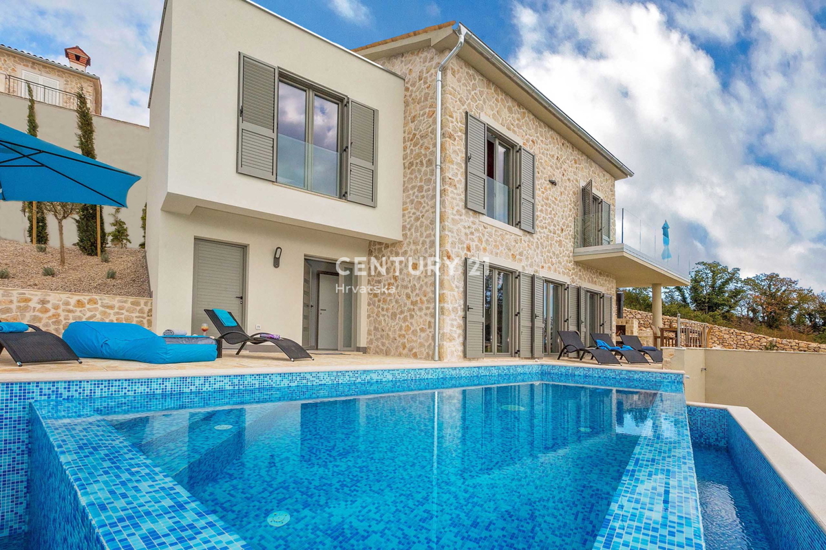 LABIN, BELLISSIMA CASA IN PIETRA CON VISTA APERTA SUL MARE