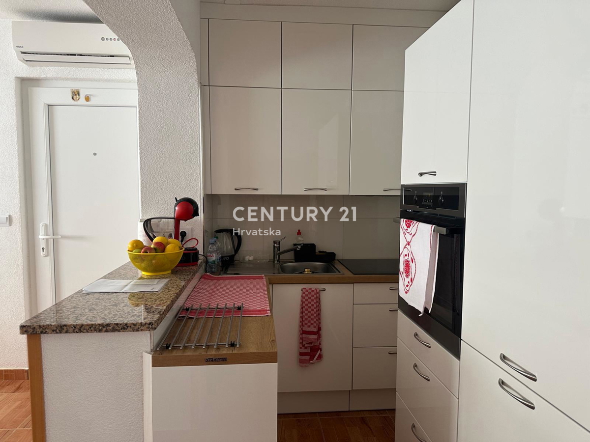 BARBARIGA, VENDITA APPARTAMENTO TRILOCALE AL 1° PIANO