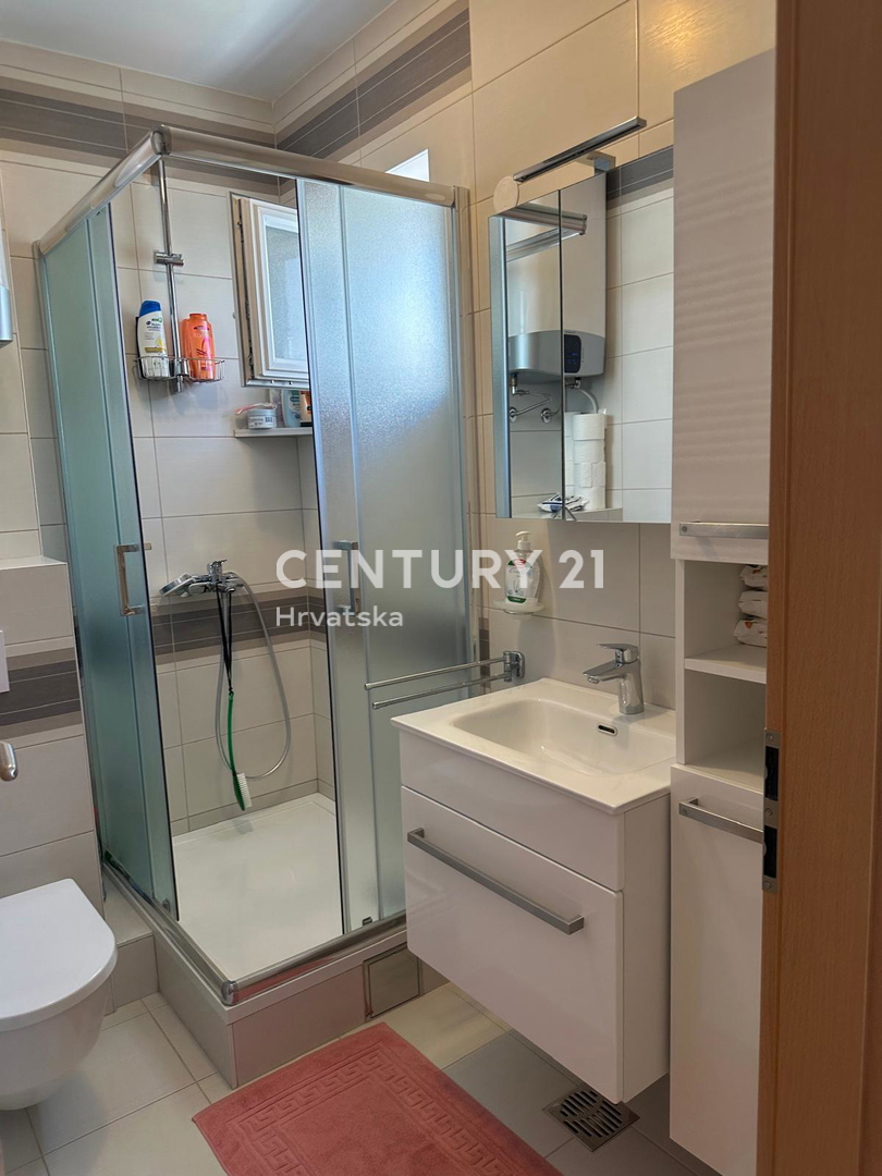 BARBARIGA, VENDITA APPARTAMENTO TRILOCALE AL 1° PIANO