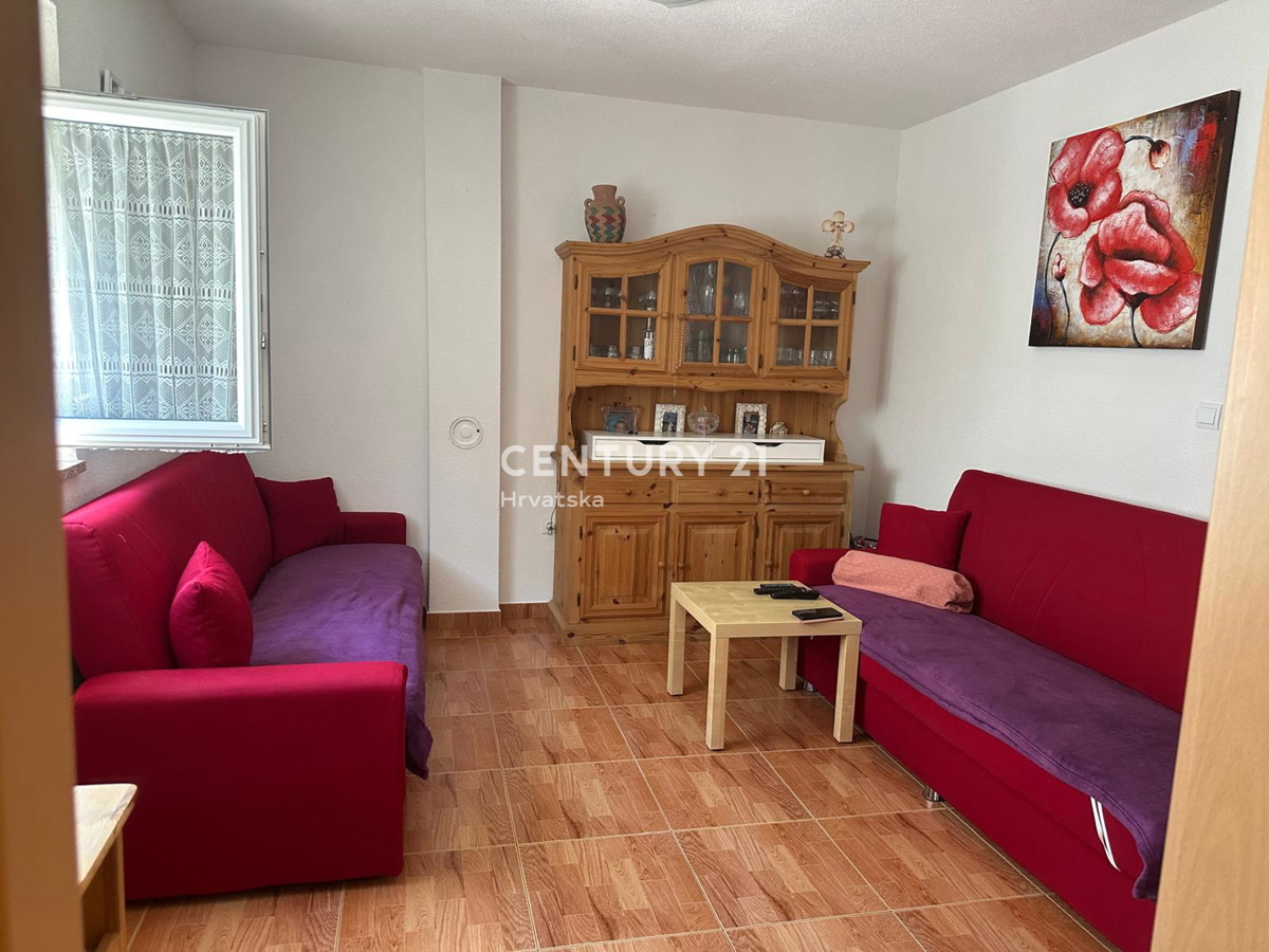 BARBARIGA, VENDITA APPARTAMENTO TRILOCALE AL 1° PIANO