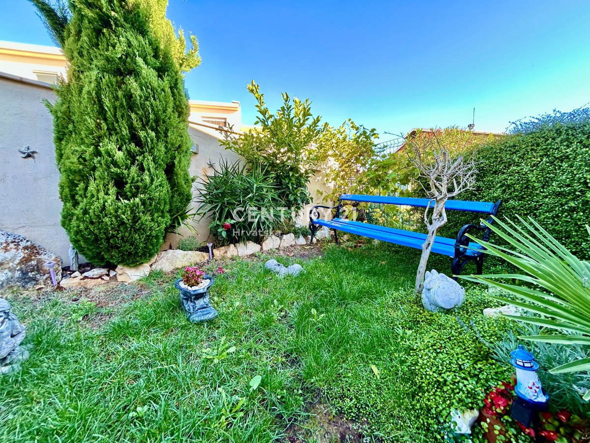 UMAG, DINTORNI, CASA IN POSIZIONE TRANQUILLA