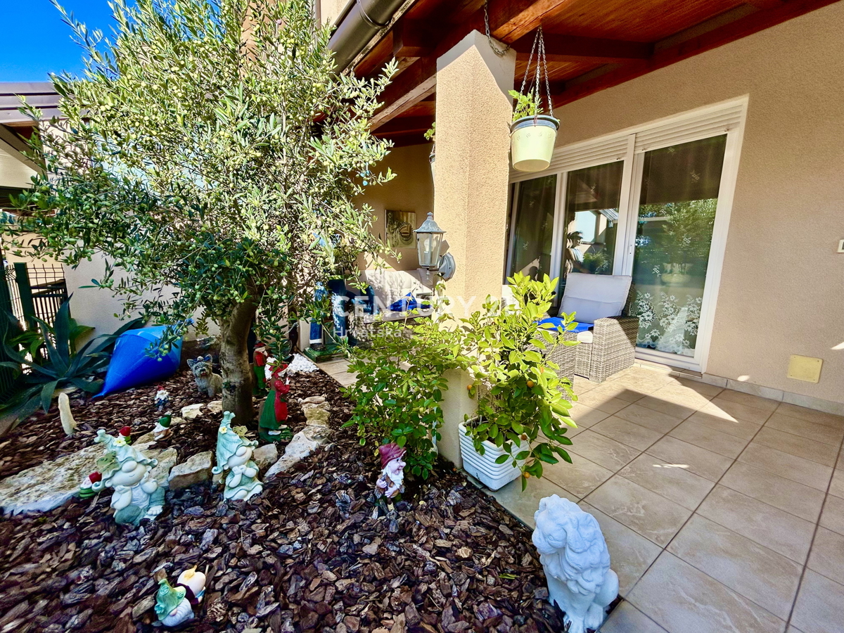 UMAG, DINTORNI, CASA IN POSIZIONE TRANQUILLA