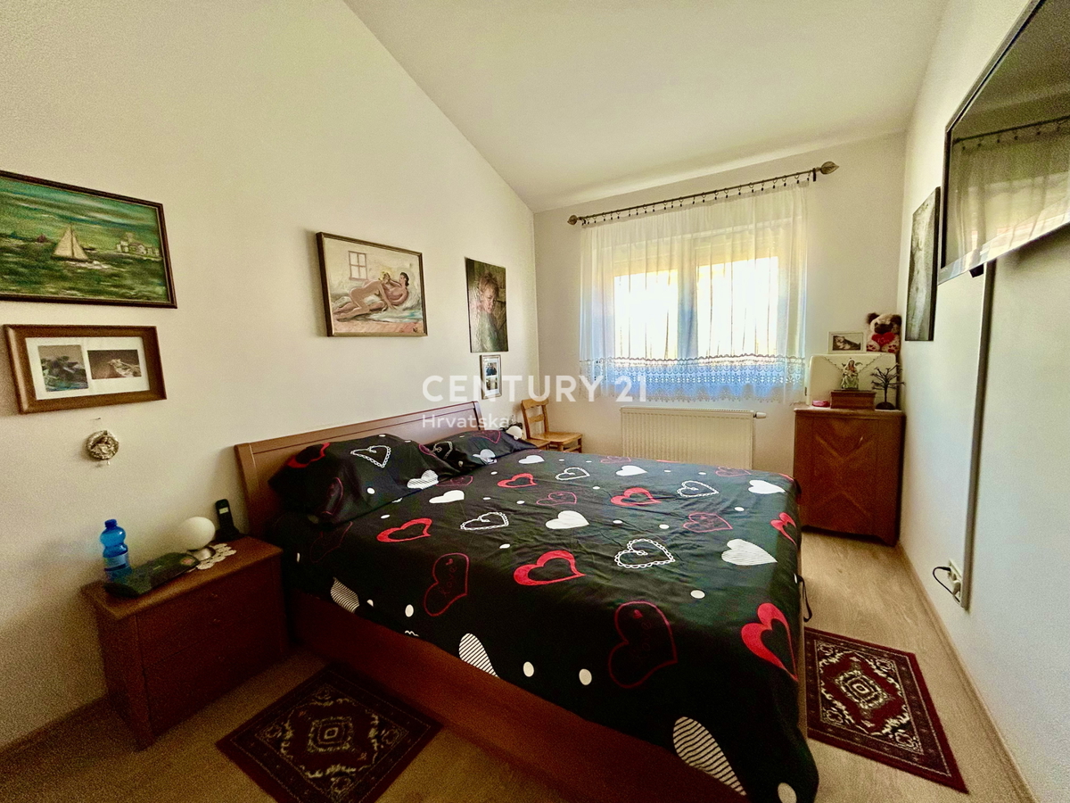 UMAG, DINTORNI, CASA IN POSIZIONE TRANQUILLA