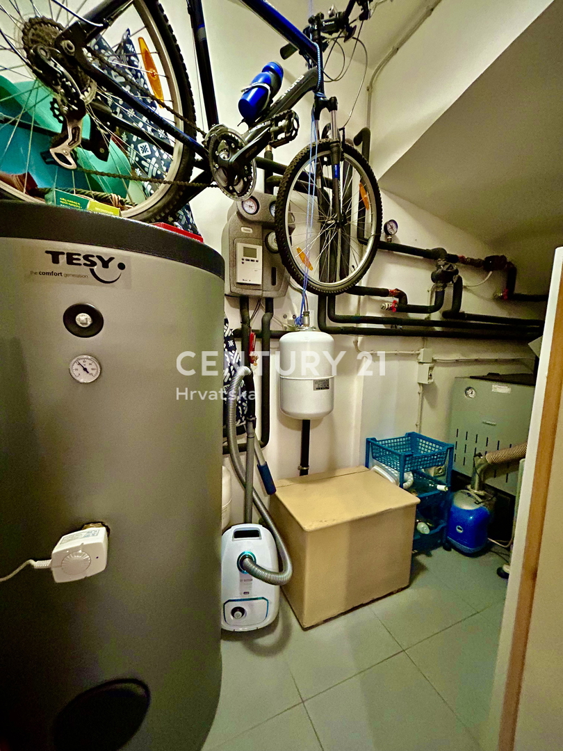 UMAG, DINTORNI, CASA IN POSIZIONE TRANQUILLA