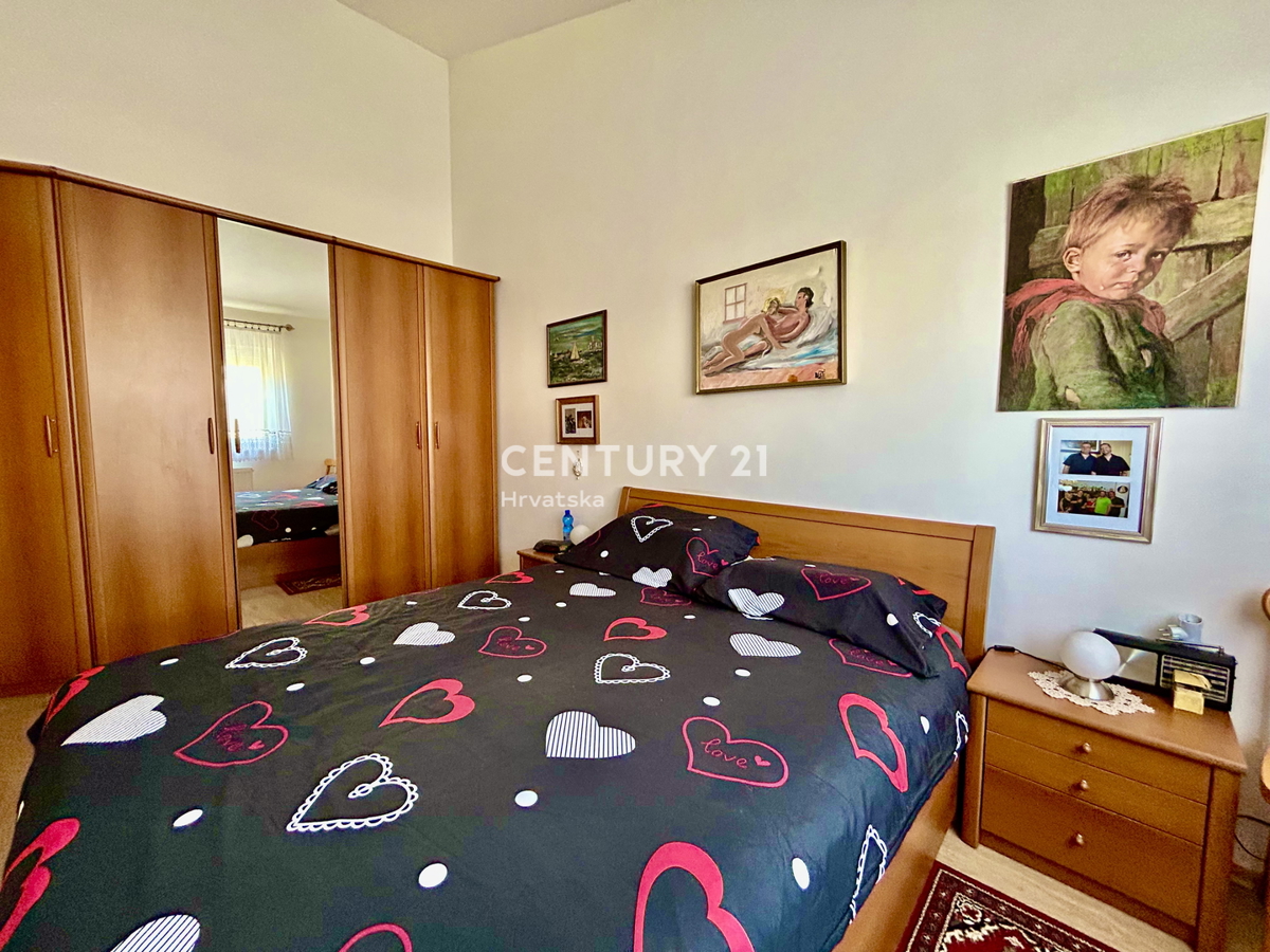 UMAG, DINTORNI, CASA IN POSIZIONE TRANQUILLA